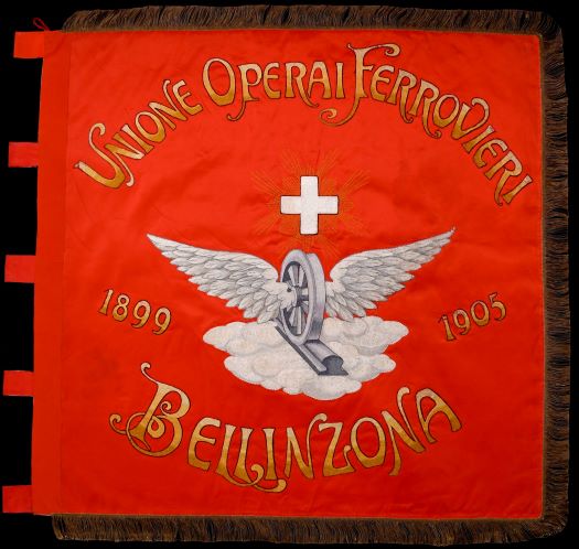 Una bandiera degli operai ferrovieri particolarmente polisemica (1905)